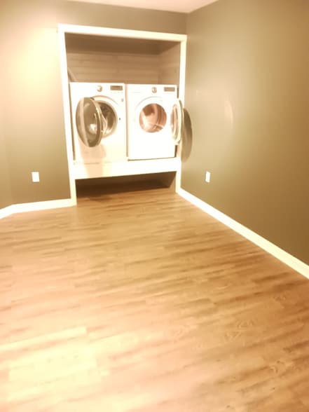 Building Photo - 123 Bradford St