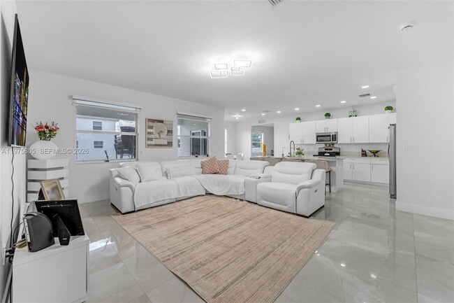 Building Photo - 19866 SW 320th St