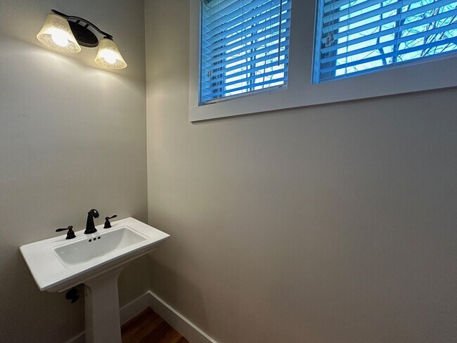 Building Photo - North AVL - Green Built Custom Home, Conve...