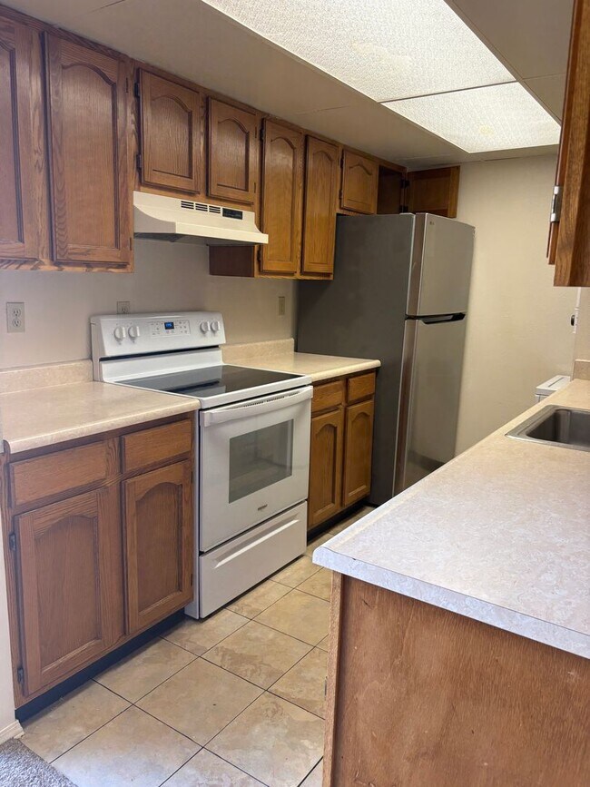 Building Photo - 5107 Rainbow Harbour Cir