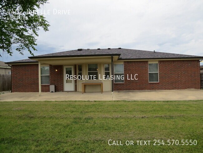 Building Photo - 4402 Janelle Dr