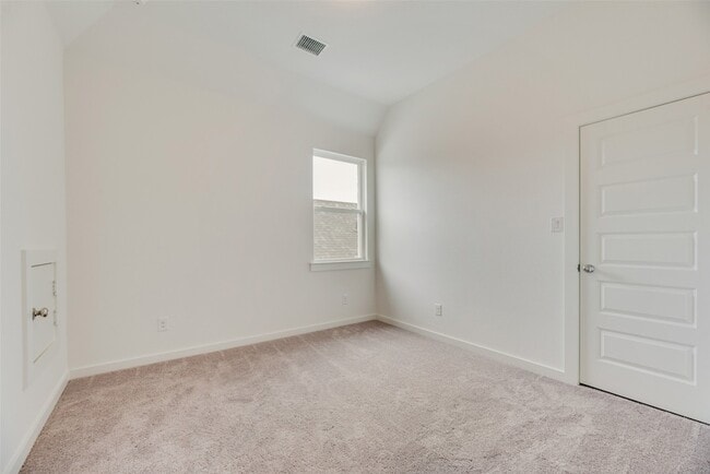 Building Photo - 15543 Fringe Tree Rd