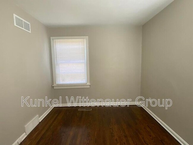 Building Photo - 814 N 17th St