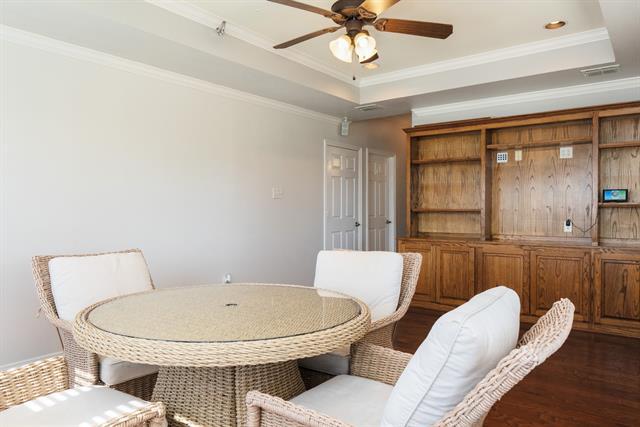 Building Photo - 115 Kenwick Ct