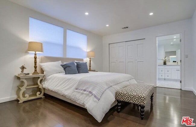 Building Photo - 12527 Emelita St