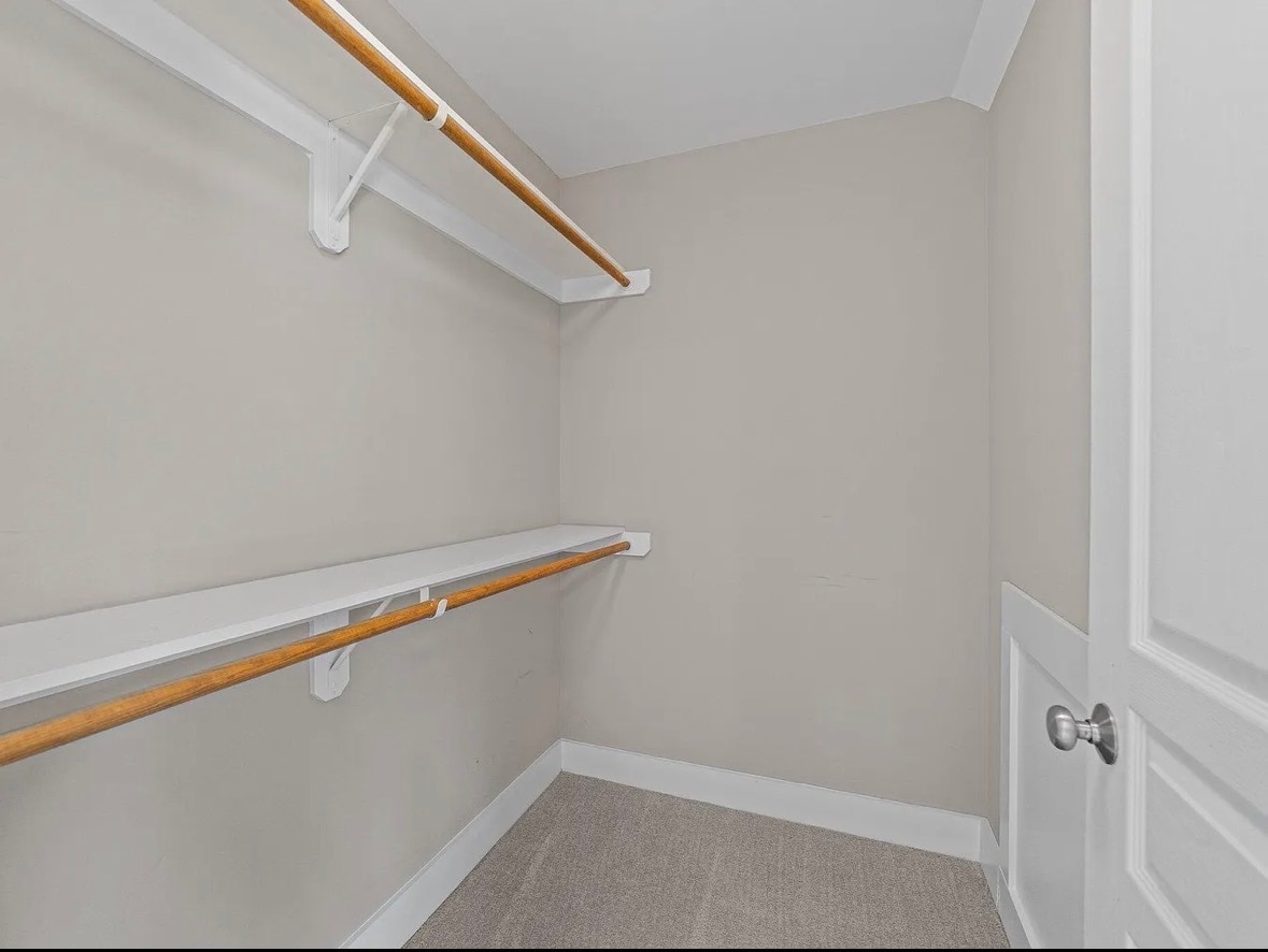 Walk in Closet - 1011 Parker St