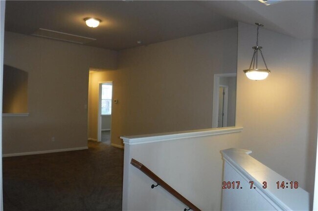 Building Photo - 1025 Fred Couples Ct
