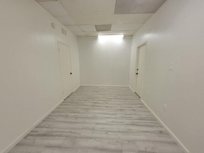 Building Photo - 1901 Railroad Ave