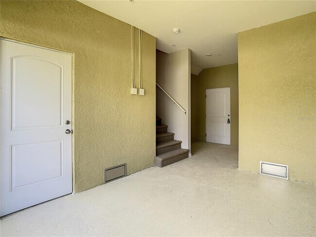 Building Photo - 5513 Wahoo Ct
