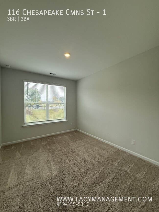 Building Photo - 116 Chesapeake Cmns St