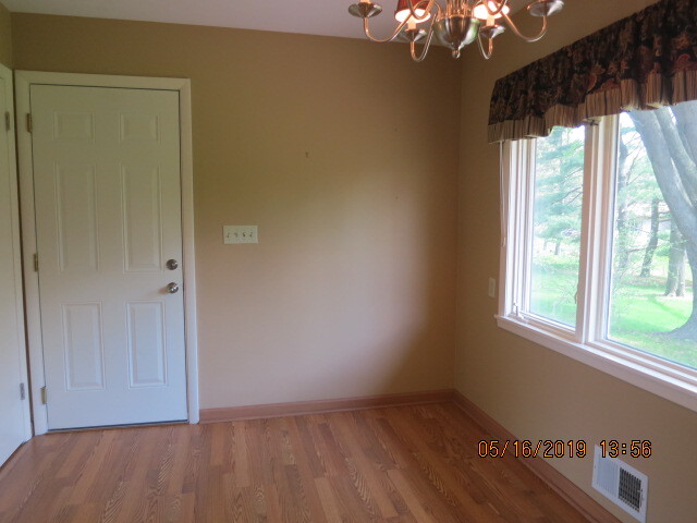 Informal Dining Room off kitchen. - 930 W County Rd D