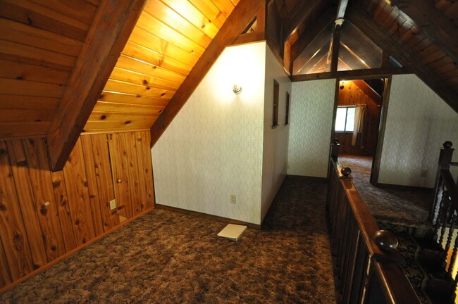 Building Photo - 23660 Ontario Dr