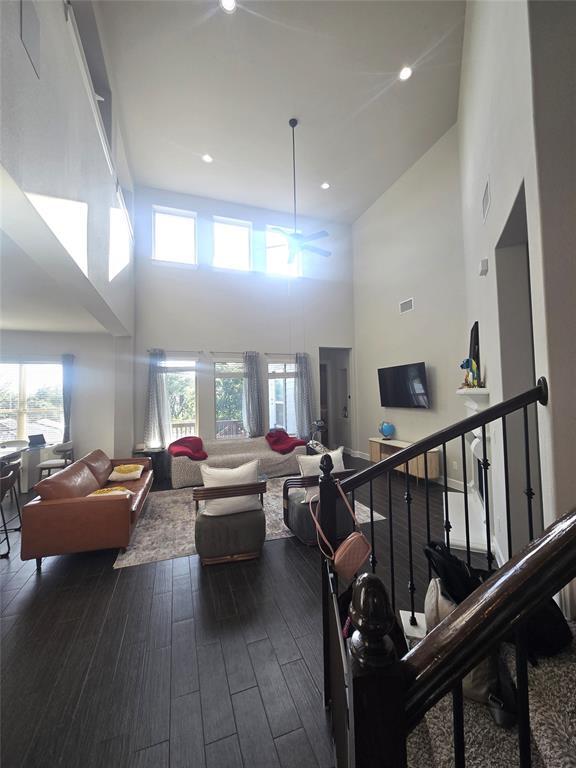 Building Photo - 340 Cross Timbers Dr