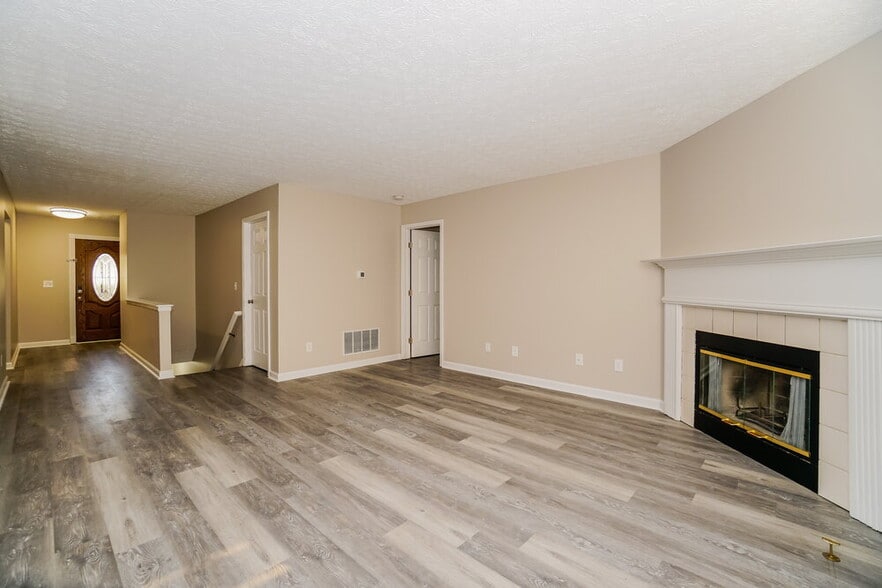 Building Photo - 1097 Leclerc Pl