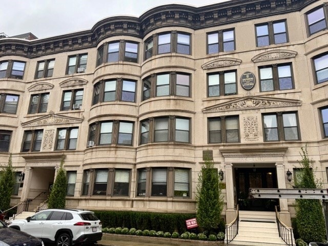 Primary Photo - 5 Winchester St
