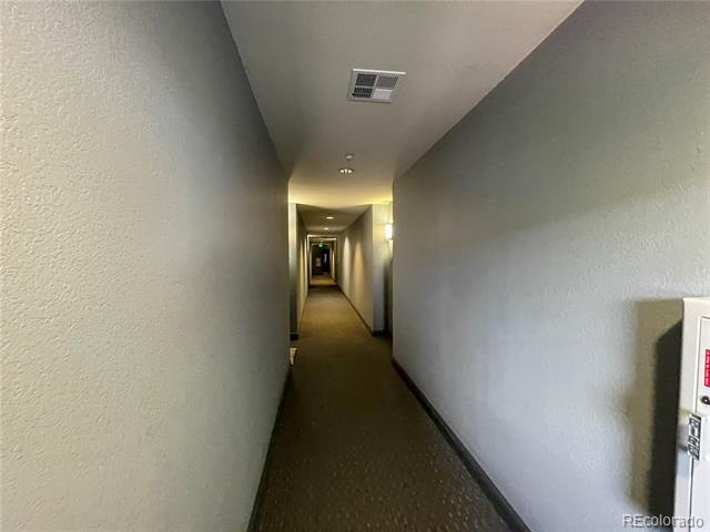 Building Photo - 5401 S Park Terrace Ave