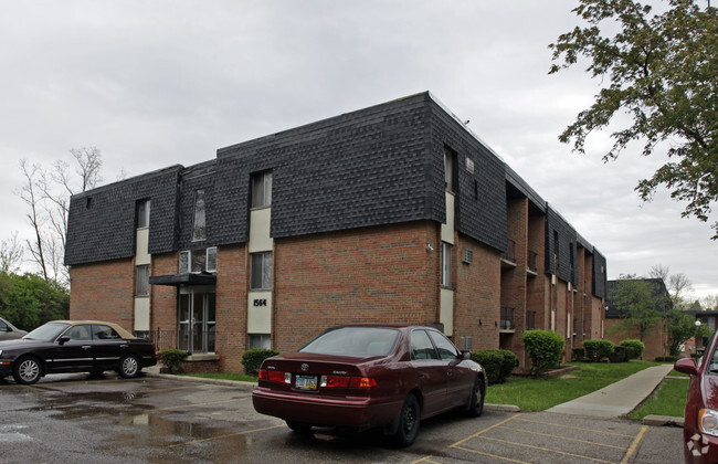 Building Photo - North Creek Apartments