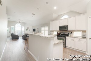 Building Photo - 933 Forest Ridge Pkwy