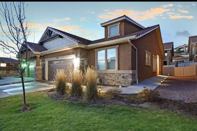 Building Photo - FULLY FURNISHED Northgate 3 Bed with Hot Tub near AFA