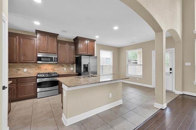 Building Photo - 106 N Pinto Point Cir