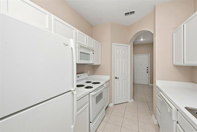 Building Photo - 7123 Yacht Basin Ave