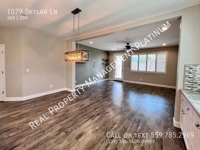 Building Photo - 1079 Skylar Ln