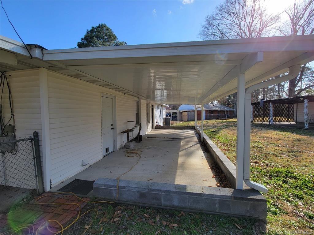 Building Photo - 1010 Loch Haven Rd