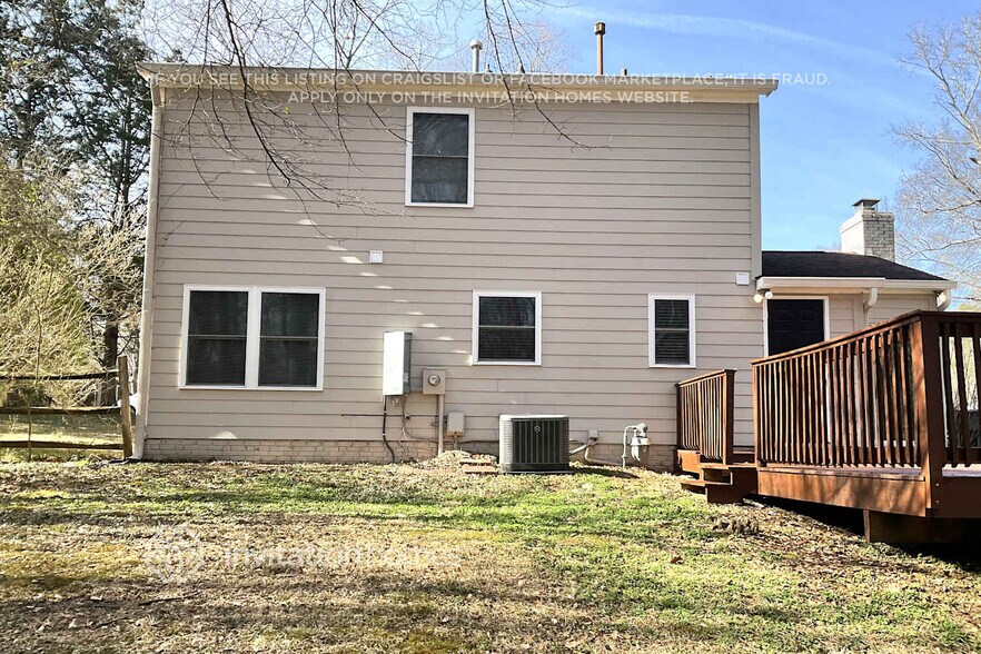 Building Photo - 8535 Timbercrest Cir