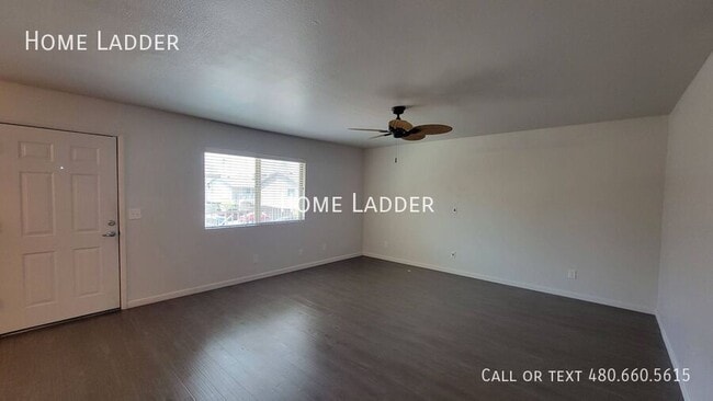 Building Photo - 1256 N 85th Pl