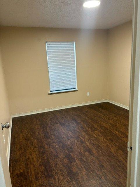 Building Photo - 1812 Meadowgreen Dr