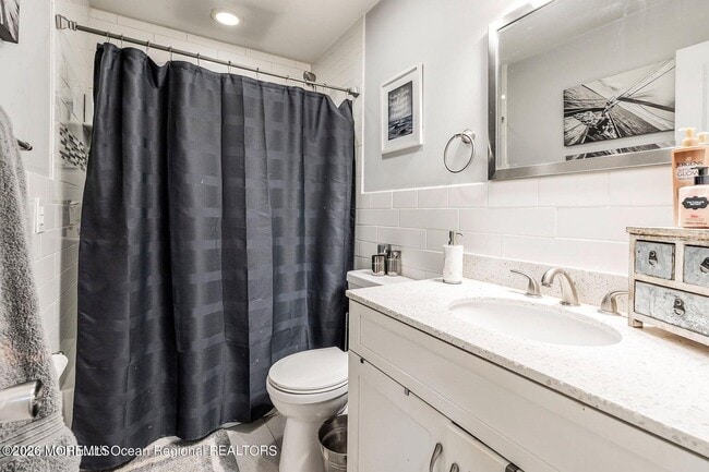 Building Photo - 510 Leawood Ave