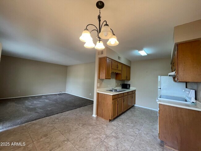 Building Photo - 37217 N Conestoga Trail