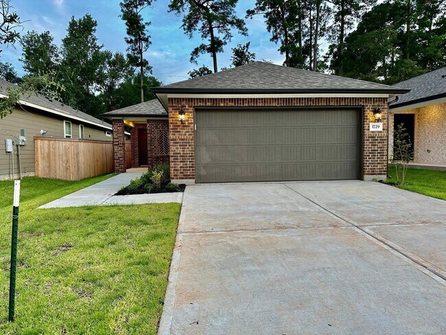 Building Photo - 1729 Succotash Oak Ct