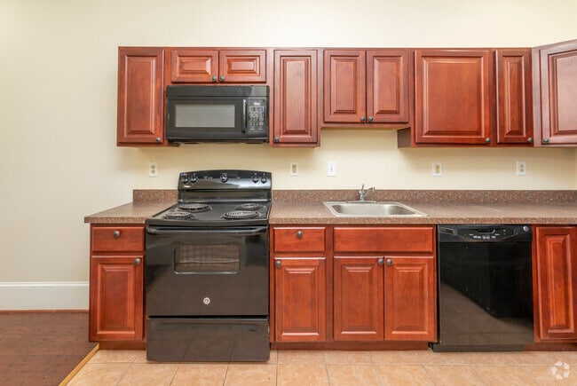 2BR, 1BA - 1000 SF - 1709 Saint Paul