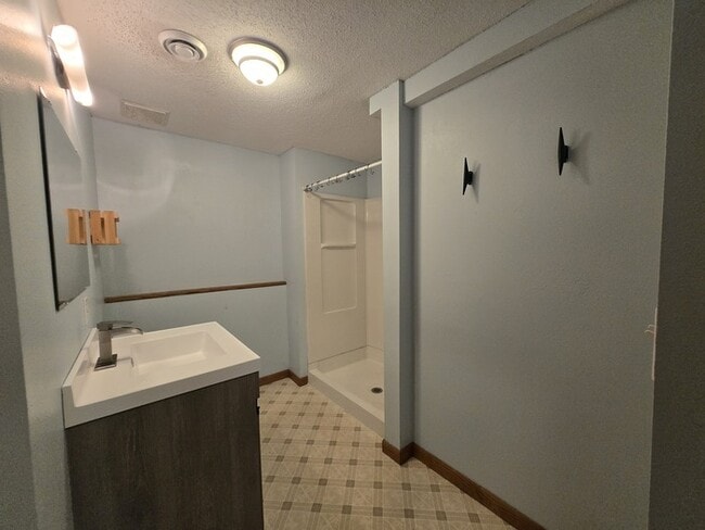 Building Photo - 5093 W Elm Ct