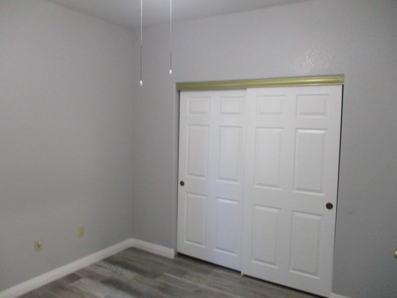 second bedroom - 5225 W Reno Ave