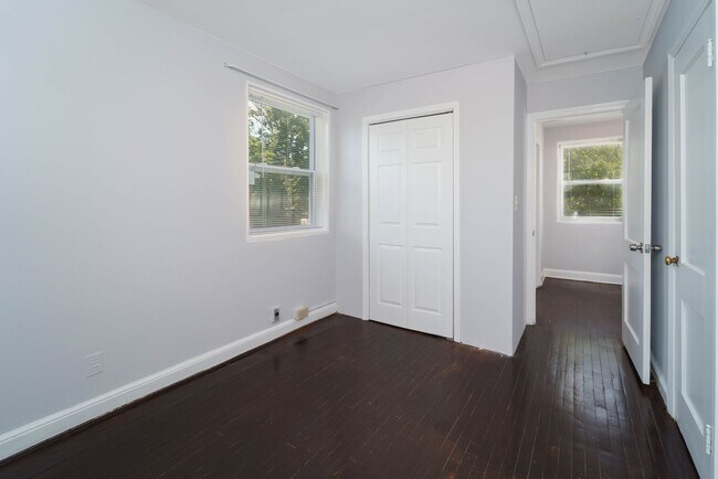 Building Photo - 10024 Lorain Ave