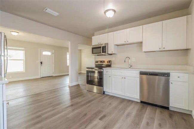 Building Photo - 7503 W New Orleans Ave