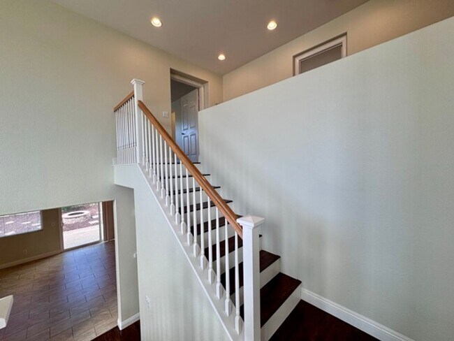 Building Photo - 4 bedroom Tierra Shores home for LEASE in ...