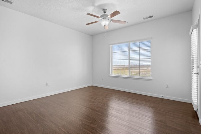 Floorplan - Outlook Apartments