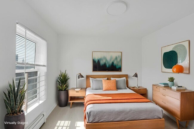 Building Photo - 65 St Pauls Ave