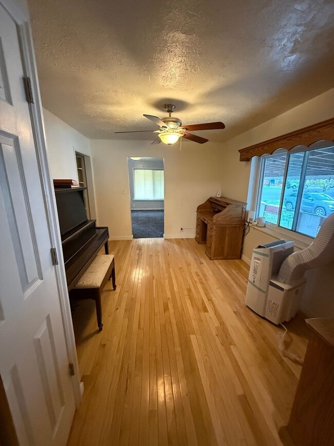 Building Photo - Wonderful Home in Spanish Fork, UT