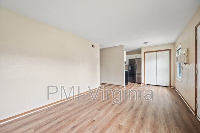 Building Photo - 4225 Schooner Trail