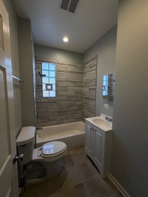 Building Photo - 3026 E 80th St