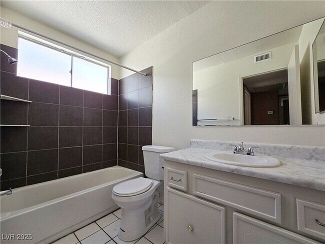 Building Photo - 5340 Retablo Ave