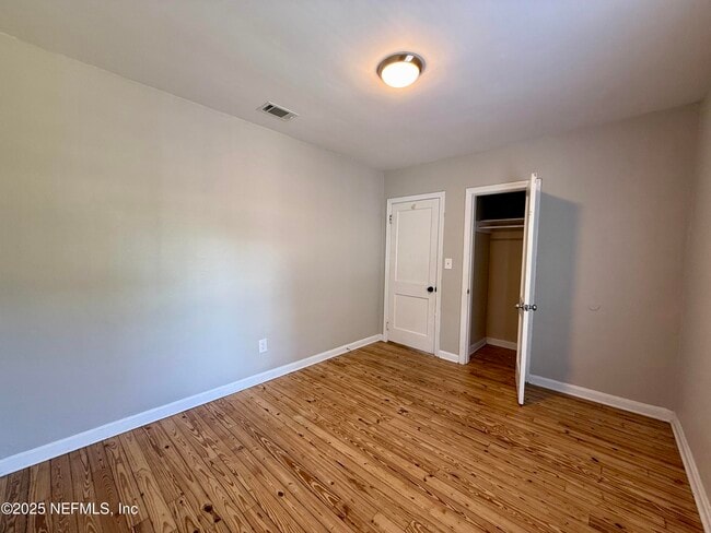 Building Photo - 2165 Sheridan St