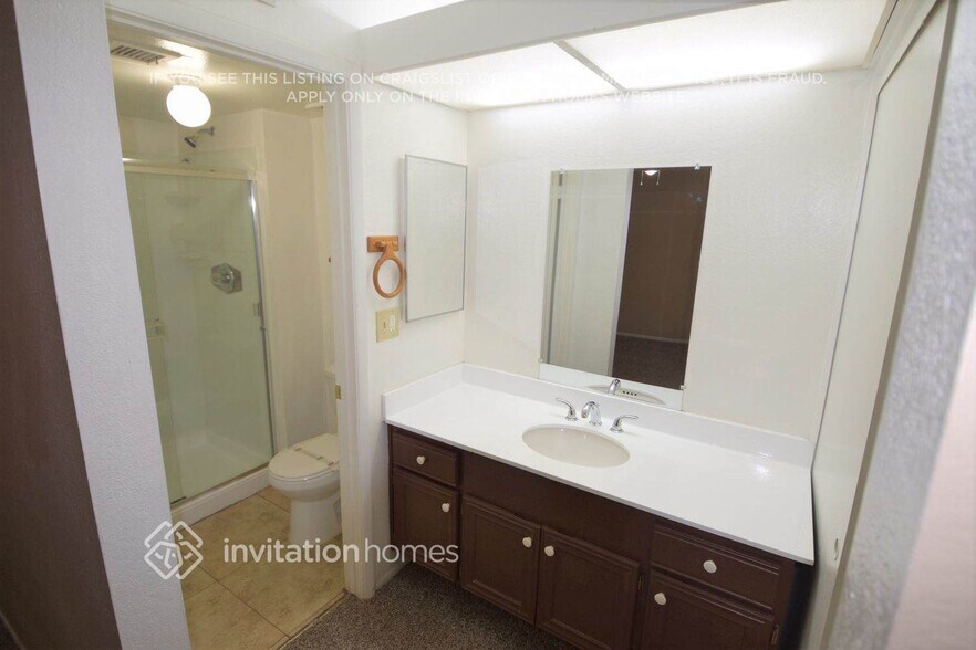 Building Photo - 7724 W Pierson St