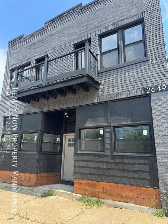 Primary Photo - 2649 E 110th St