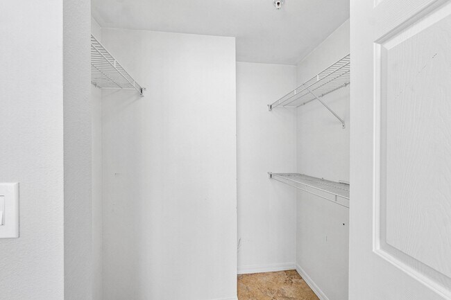 Building Photo - 700 E Boynton Beach Blvd