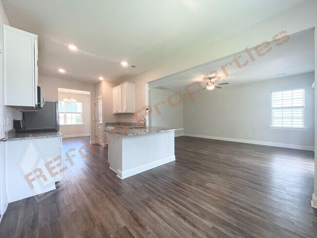 Building Photo - 321 Quarryrock Rd
